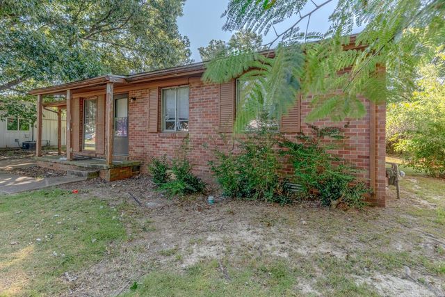 1812 Fairlane Ave, Jonesboro, AR 72401