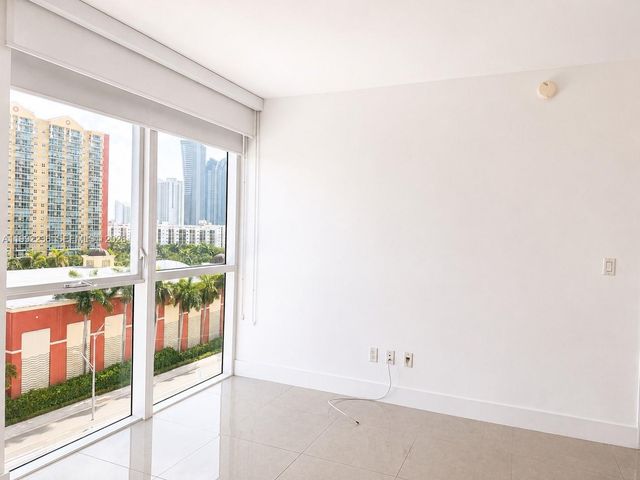 400 Sunny Isles Boulevard 819, Sunny Isles Beach, FL 33160