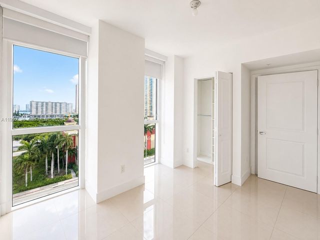 400 Sunny Isles Boulevard 819, Sunny Isles Beach, FL 33160