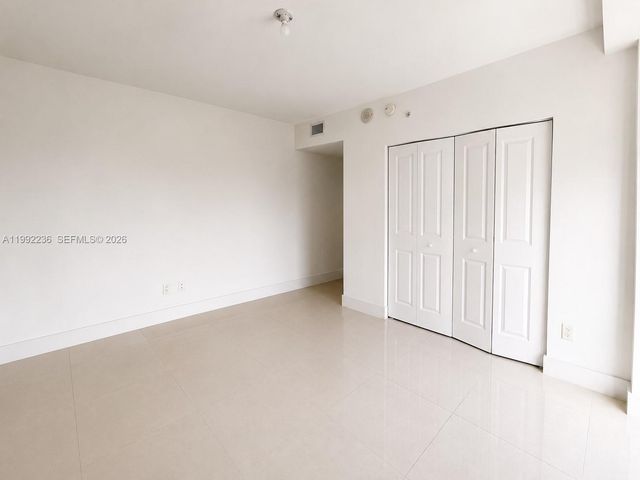 400 Sunny Isles Boulevard 819, Sunny Isles Beach, FL 33160