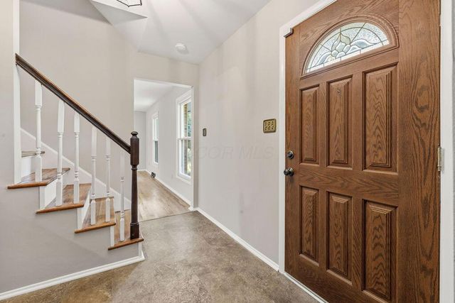 318 Apache Circle, Westerville, OH 43081