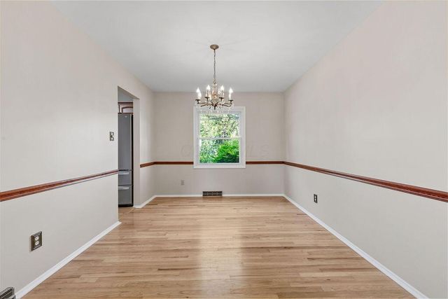318 Apache Circle, Westerville, OH 43081