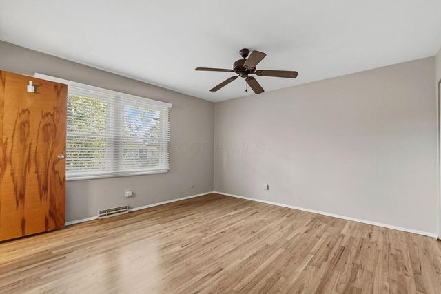 318 Apache Circle, Westerville, OH 43081