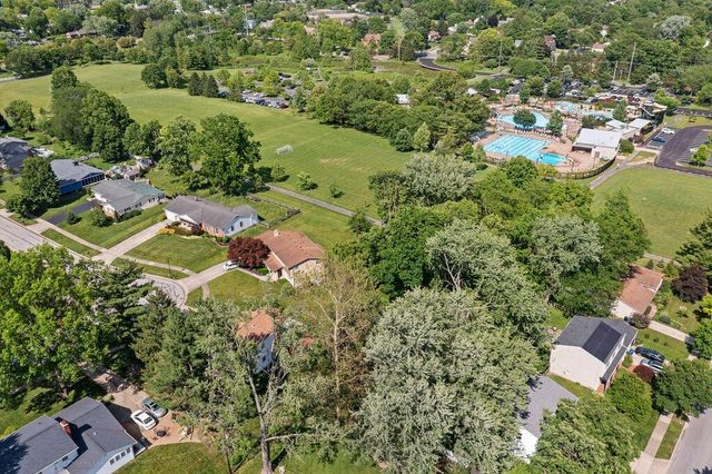 318 Apache Circle, Westerville, OH 43081