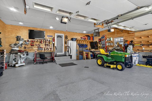 17230 Warrior Drive, Howard City, MI 49329
