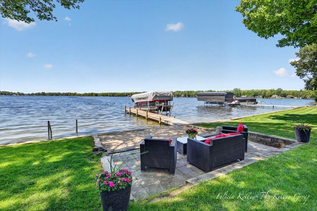 17230 Warrior Drive, Howard City, MI 49329