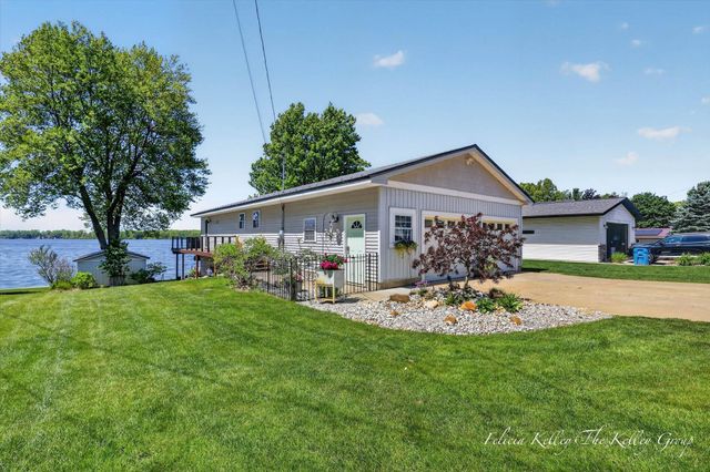 17230 Warrior Drive, Howard City, MI 49329