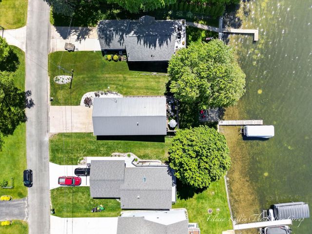 17230 Warrior Drive, Howard City, MI 49329