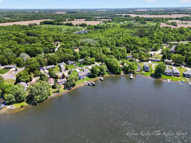 17230 Warrior Drive, Howard City, MI 49329