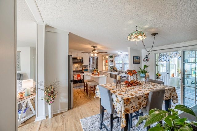 445 Riverwind Drive, Hendersonville, NC 28739