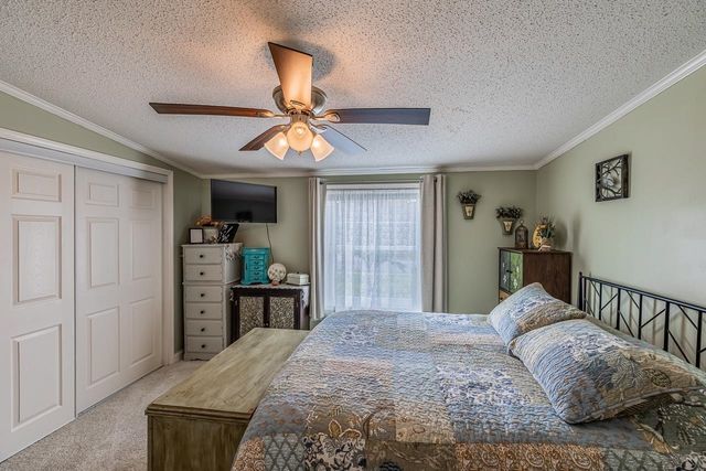 445 Riverwind Drive, Hendersonville, NC 28739