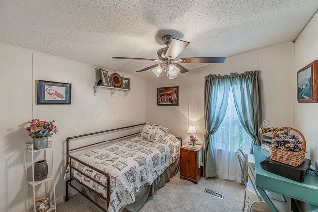 445 Riverwind Drive, Hendersonville, NC 28739