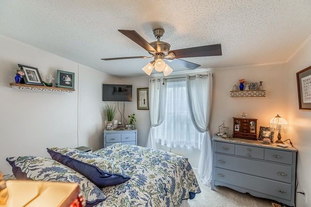 445 Riverwind Drive, Hendersonville, NC 28739