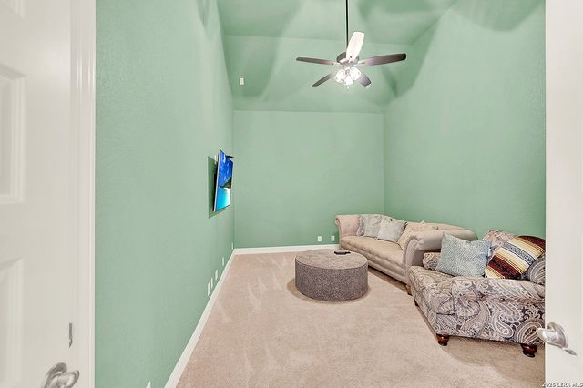 6826 Hallie, Schertz, TX 78154