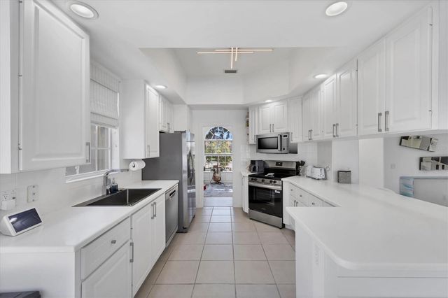 5573 LUCIA PLACE, Sarasota, FL 34238