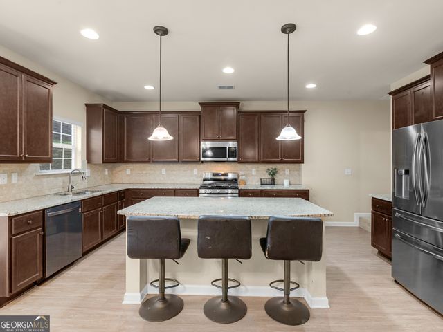 148 Delwood Drive, Mcdonough, GA 30252