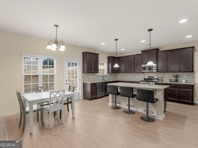 148 Delwood Drive, Mcdonough, GA 30252