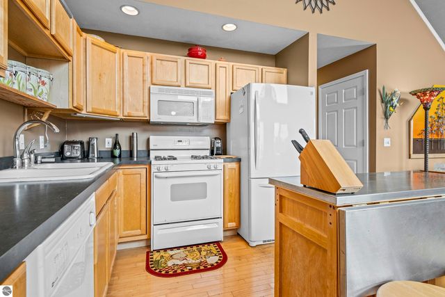 13019 Elk Tip Drive, Rapid City, MI 49676