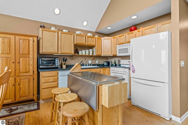 13019 Elk Tip Drive, Rapid City, MI 49676