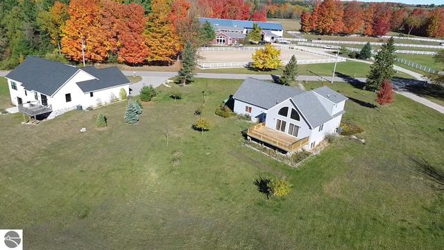 13019 Elk Tip Drive, Rapid City, MI 49676