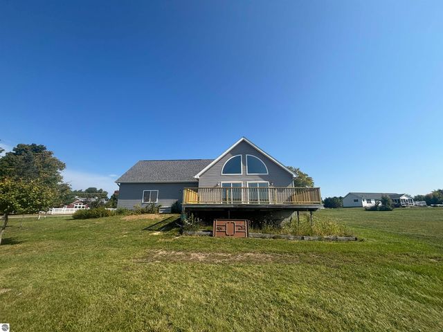 13019 Elk Tip Drive, Rapid City, MI 49676