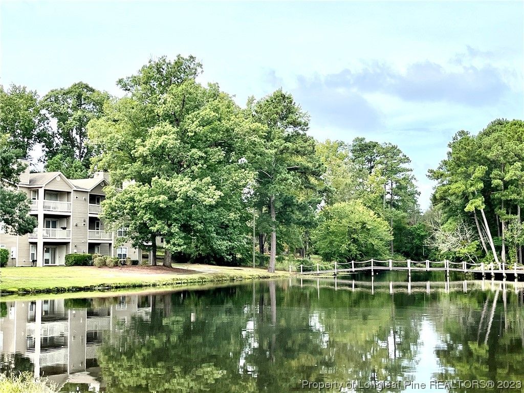 698 Bartons Landing Place 6, Fayetteville, NC 28314 — photo 2