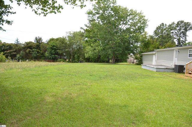 733 Brockman Mcclimon Road, Greer, SC 29651