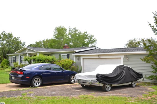 733 Brockman Mcclimon Road, Greer, SC 29651