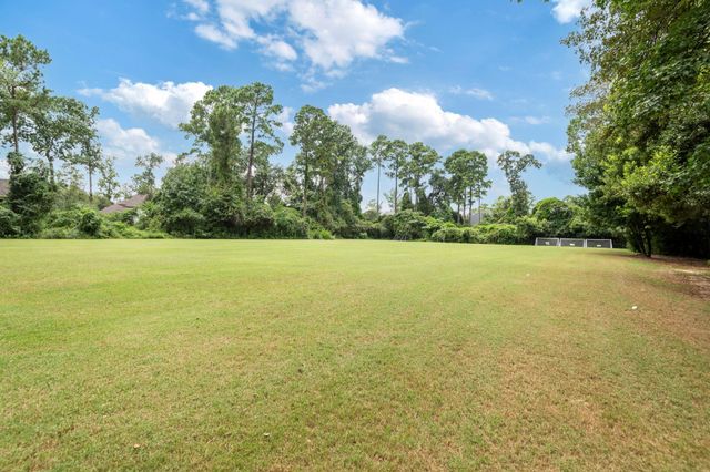 99 S Greenprint Circle, Tomball, TX 77375