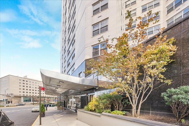 125-10 Queens Boulevard 1411, Kew Gardens, NY 11415