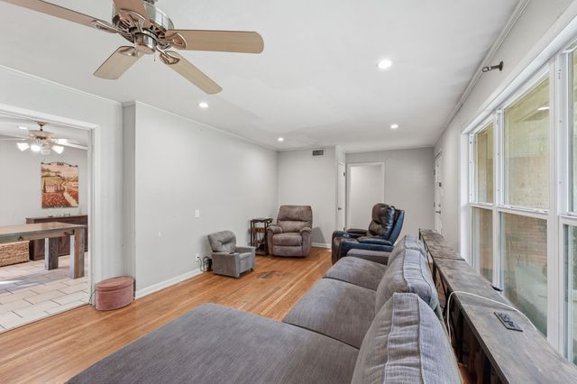 1411 Robin Drive, Sherman, TX 75092