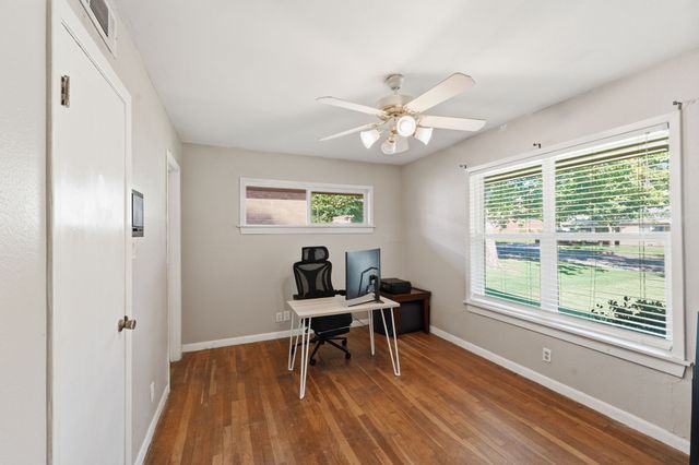 1411 Robin Drive, Sherman, TX 75092