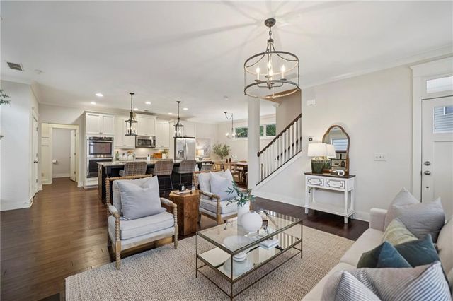 1761 Whitfield Parc Circle, Smyrna, GA 30080