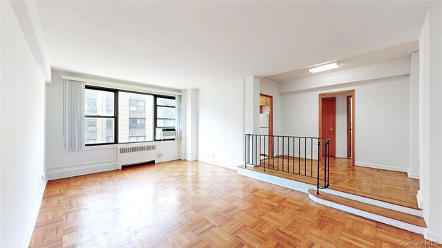 98-33 64th Avenue 5D, Rego Park, NY 11374
