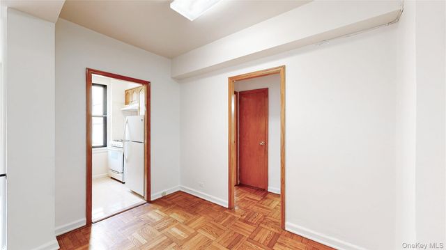 98-33 64th Avenue 5D, Rego Park, NY 11374