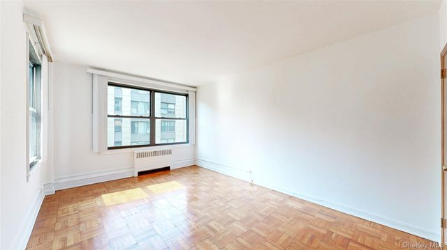 98-33 64th Avenue 5D, Rego Park, NY 11374