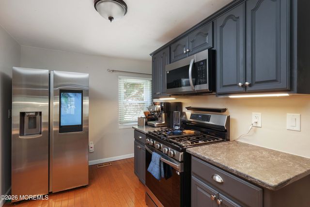 16 Success Road, New Egypt, NJ 08533