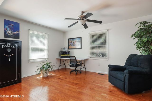16 Success Road, New Egypt, NJ 08533