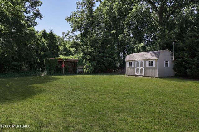 16 Success Road, New Egypt, NJ 08533