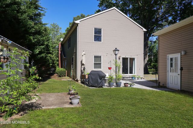 16 Success Road, New Egypt, NJ 08533
