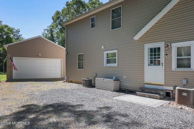 16 Success Road, New Egypt, NJ 08533