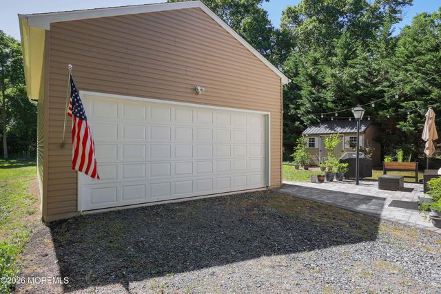 16 Success Road, New Egypt, NJ 08533