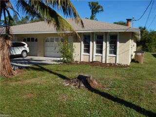 1315 SE 24th AVE, Cape Coral, FL 33990