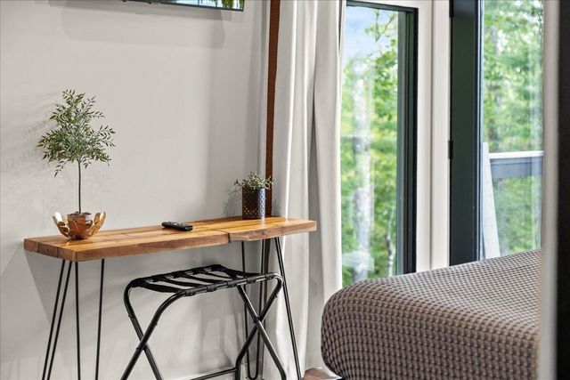 772 Chestnut Log Branch Road, Campton, KY 41301