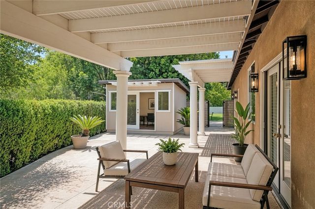 2431 Rosser Drive, Corona, CA 92879