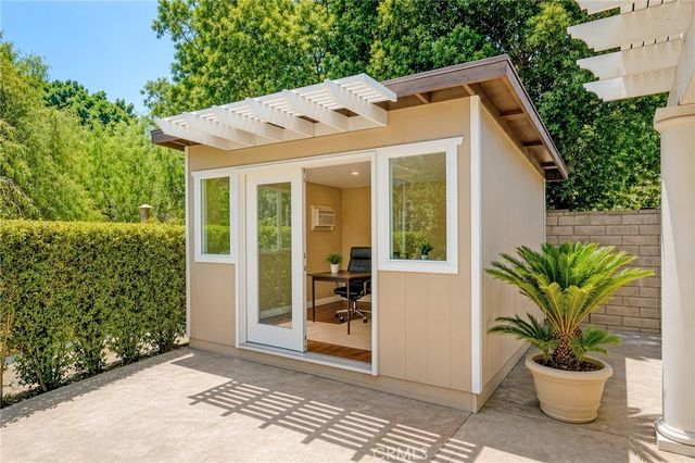 2431 Rosser Drive, Corona, CA 92879