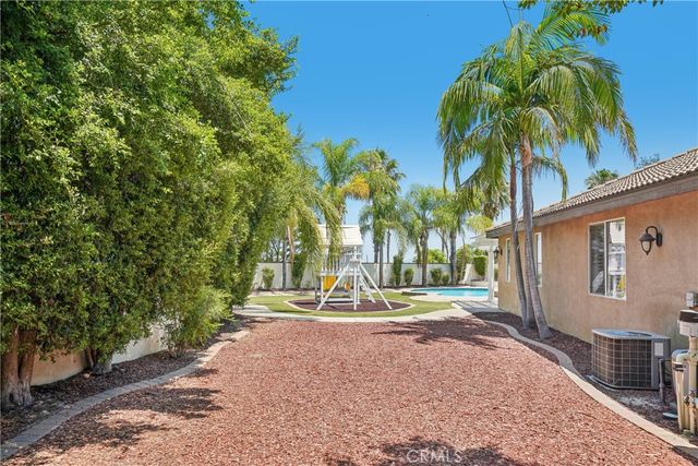 2431 Rosser Drive, Corona, CA 92879