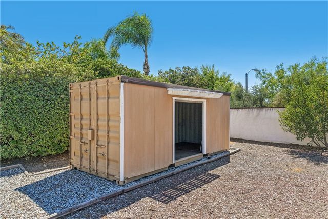 2431 Rosser Drive, Corona, CA 92879