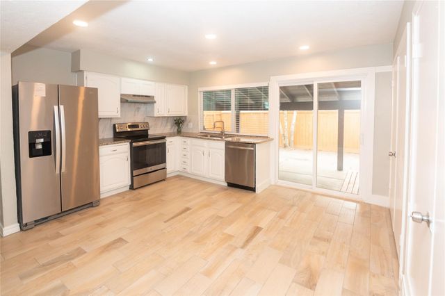7206 La Granada Drive, Houston, TX 77083