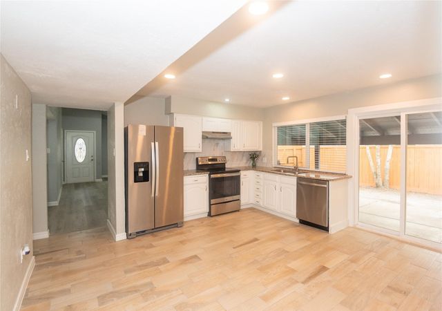 7206 La Granada Drive, Houston, TX 77083